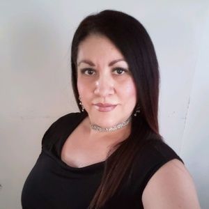 Meet your Posher, Jenny